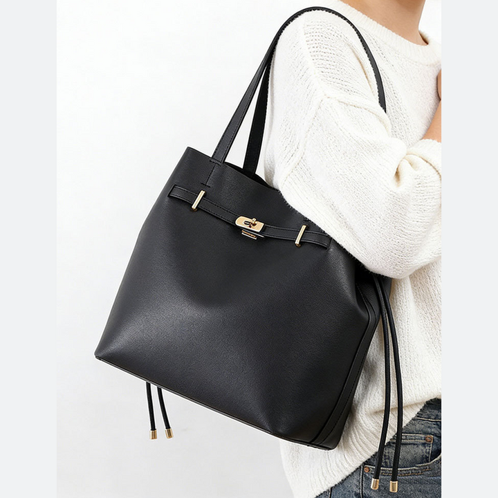LE SAC DE COURSES AVEC CORDON DE SERRAGE ET CEINTURE