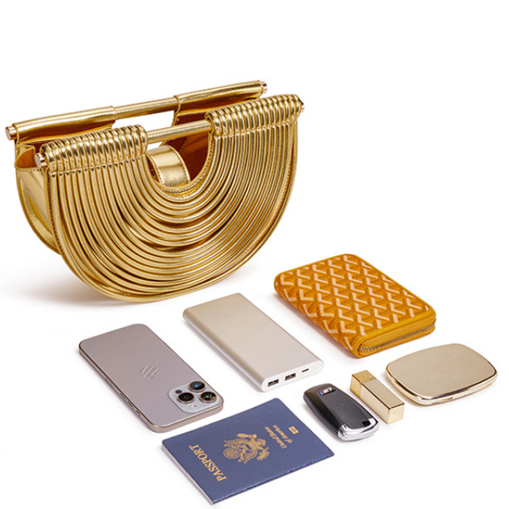 LA POCHETTE ARCHITECTURALE À PLIS RADIAUX