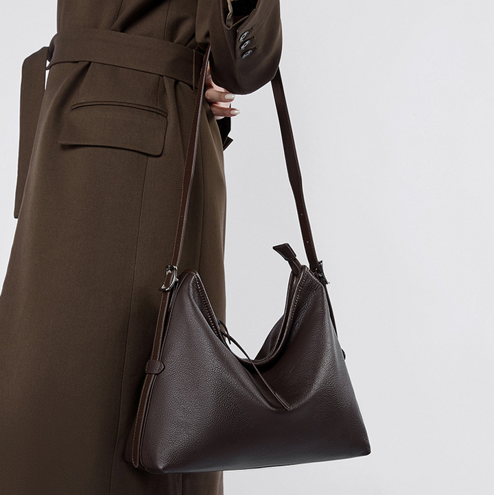 LE SAC HOBO ARC DÉCONTRACTÉ