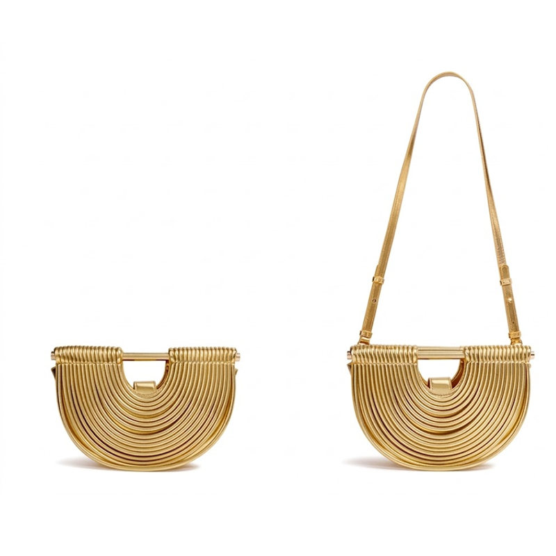 LA POCHETTE ARCHITECTURALE À PLIS RADIAUX