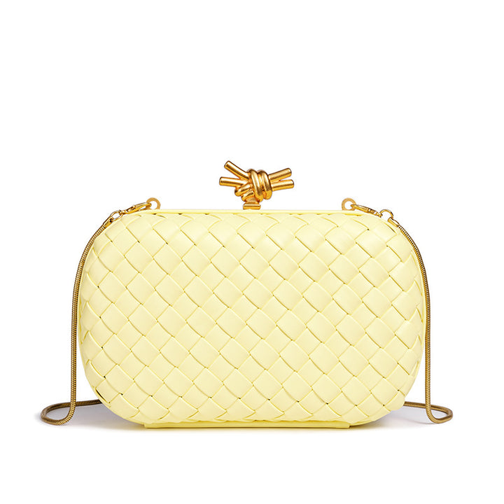 LA POCHETTE DUFFEL RAFFINÉE