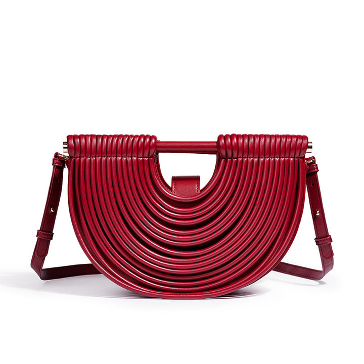LA POCHETTE ARCHITECTURALE À PLIS RADIAUX