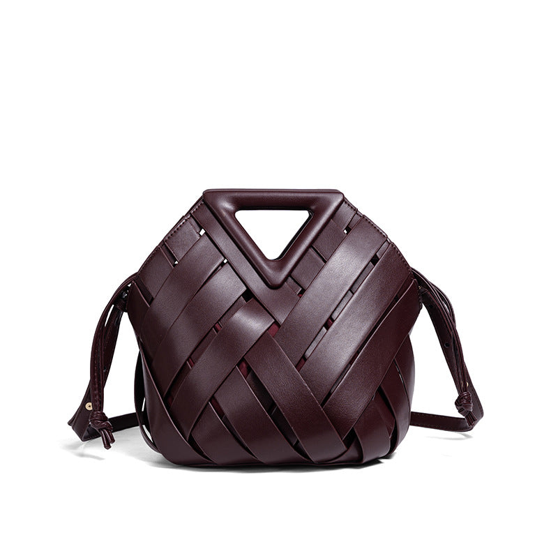 THE V-CUT CLUTCH