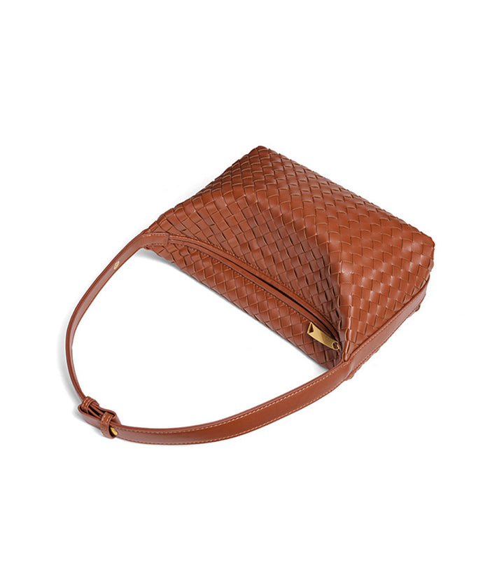 DIE HALBMONDFÖRMIGE BEUTELTASCHE