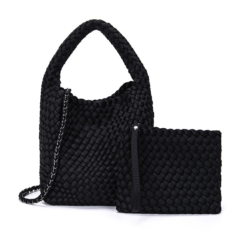 LE SAC CABAS VOLUME EN SATIN