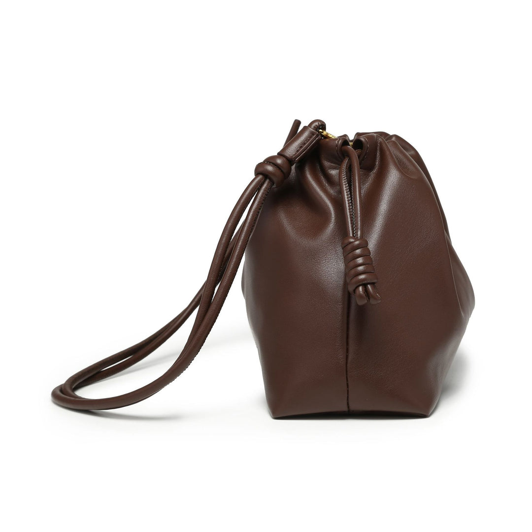 LA POCHETTE CHAÎNE TRESSÉE