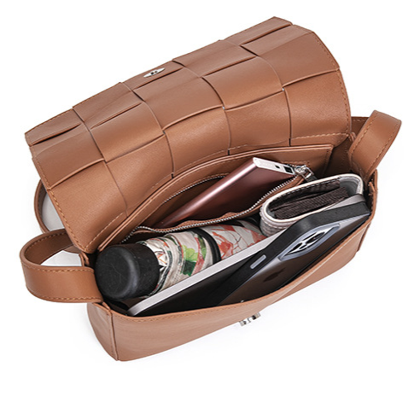 LE SAC BANANE CASSETTE