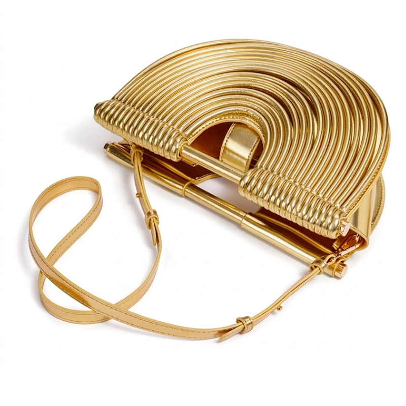 LA POCHETTE ARCHITECTURALE À PLIS RADIAUX