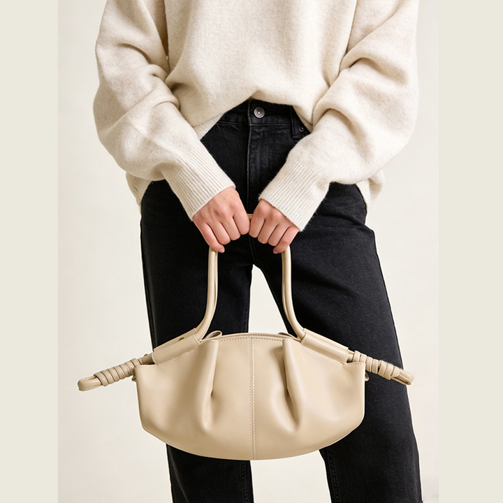 LE SAC-AUMÔNIÈRE PLISSÉ SCULPTURAL