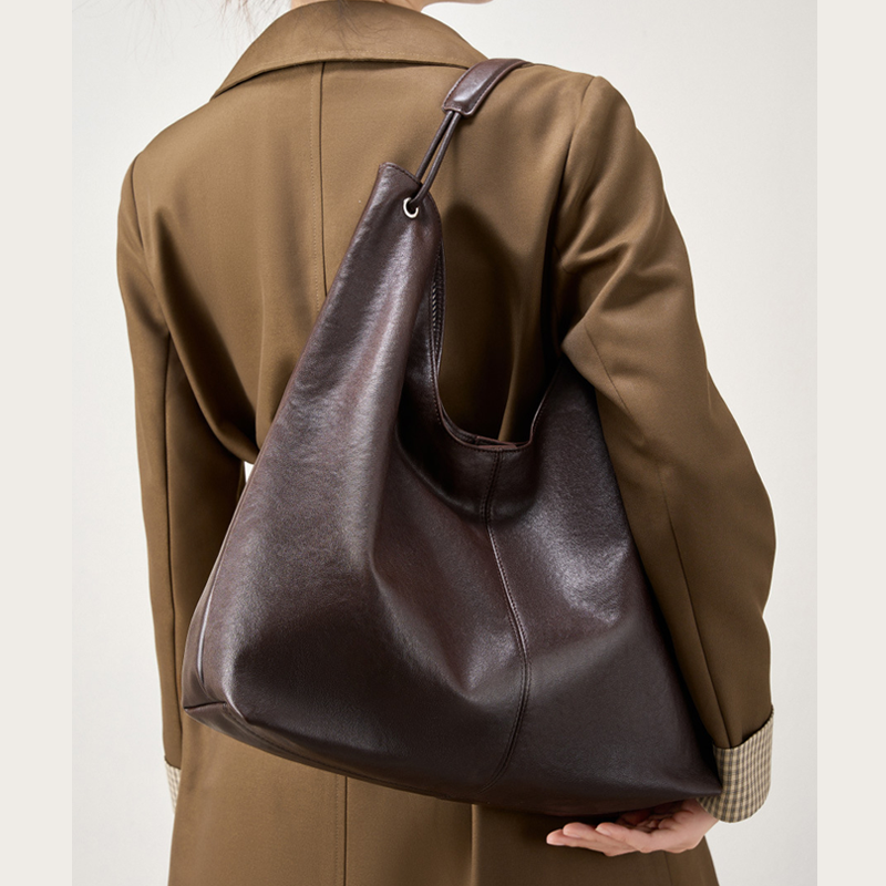 LE SAC SOUPLE DÉCONTRACTÉ