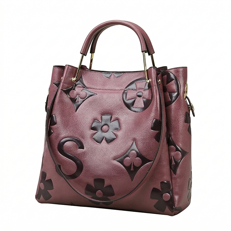 L'ENSEMBLE SAC FOURRE-TOUT GAUFRÉ MONOGRAMME LUXE