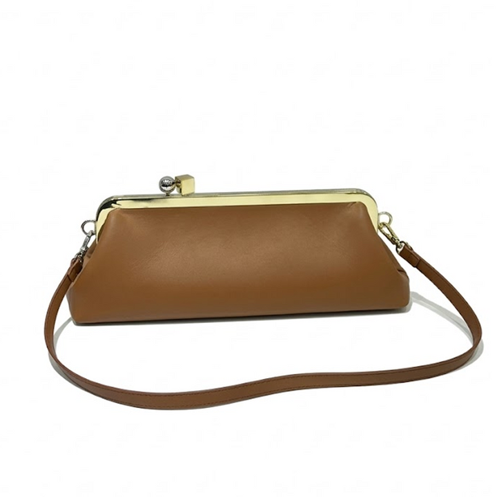 LA POCHETTE ALLONGÉE VINTAGE AVEC FERMOIR