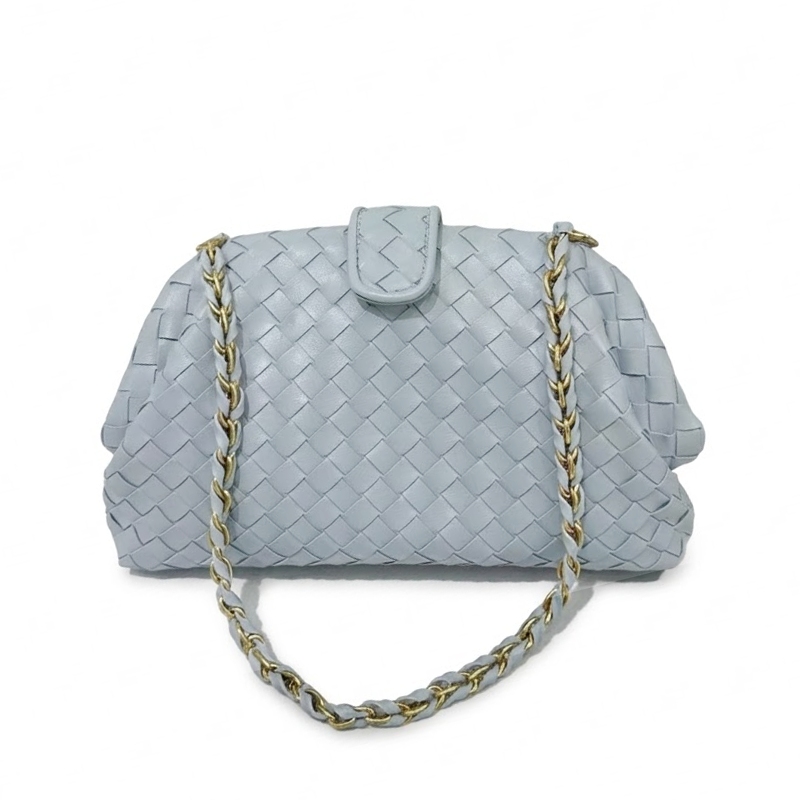 LA POCHETTE CHAÎNE TRESSÉE