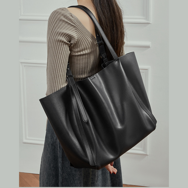 LE CABAS SOUPLE MINIMALISTE