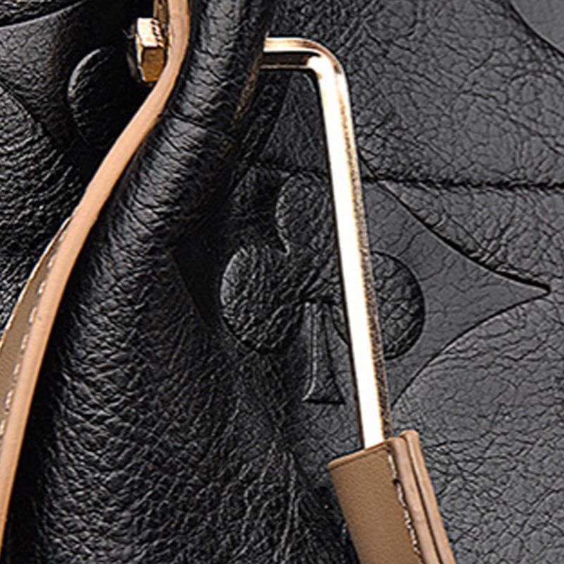 L'ENSEMBLE SAC FOURRE-TOUT GAUFRÉ MONOGRAMME LUXE
