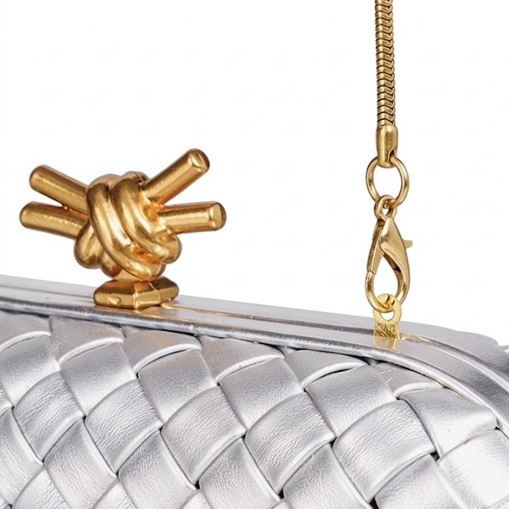 LA POCHETTE DUFFEL RAFFINÉE